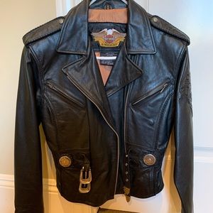 WOMENS HARLEY DAVIDSON LEATHER JACKET